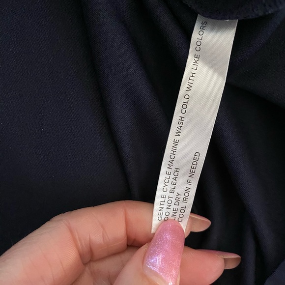 NWT Tuckernuck Sport Navy Short Sleeve Ryan Boyfriend Tee. Size S - Picture 9 of 13